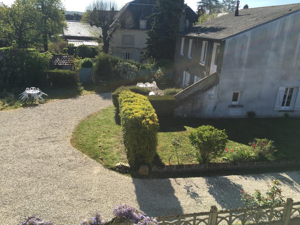 Chez Jeannette Villa Saint-Satur Exterior foto